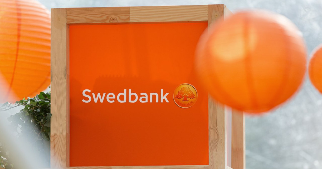 Swedbank banka uzraksts bankas logo